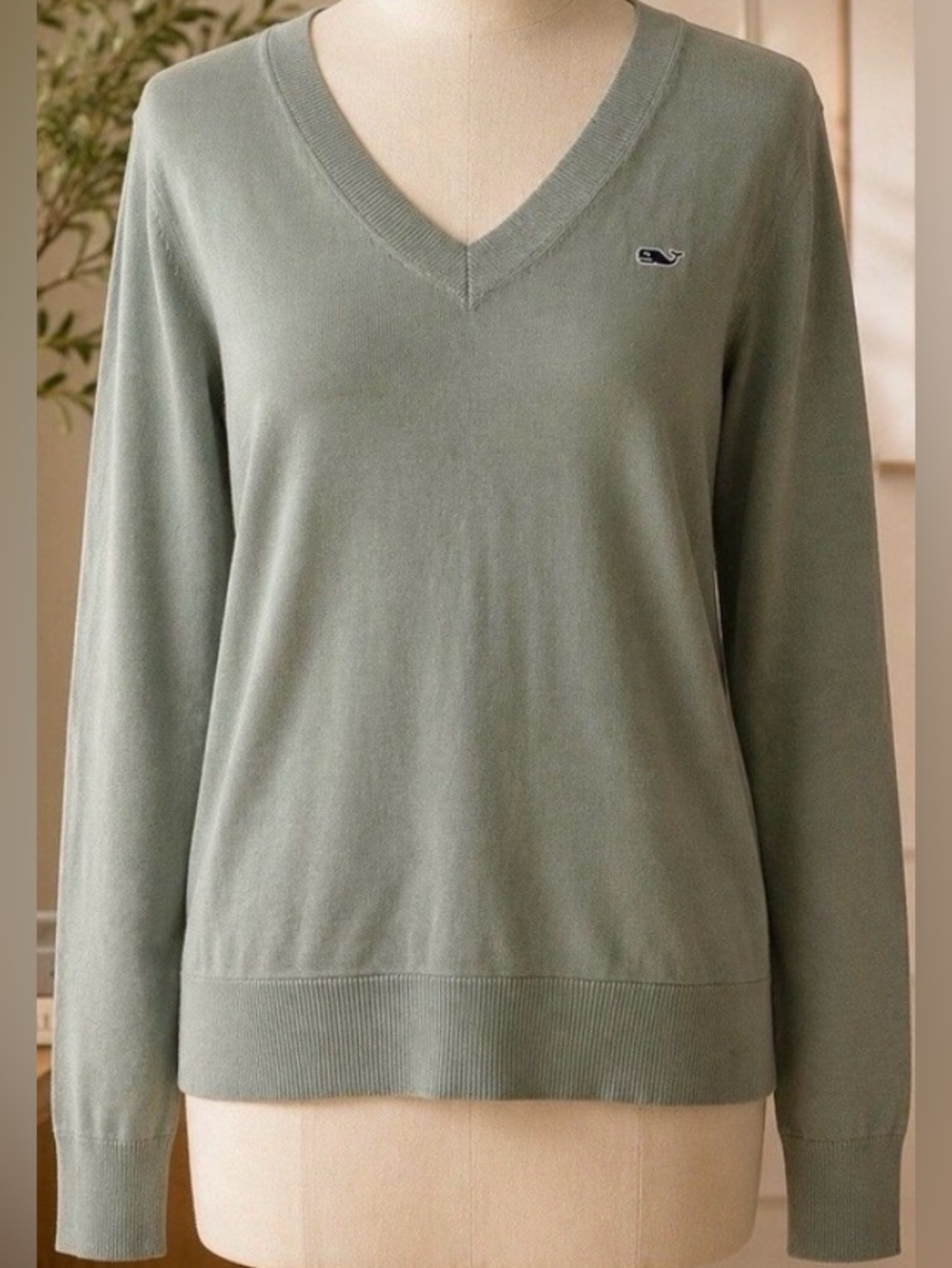 NWT Vineyard Vines Heritage Cotton V-Neck Sweater in Dark Olive